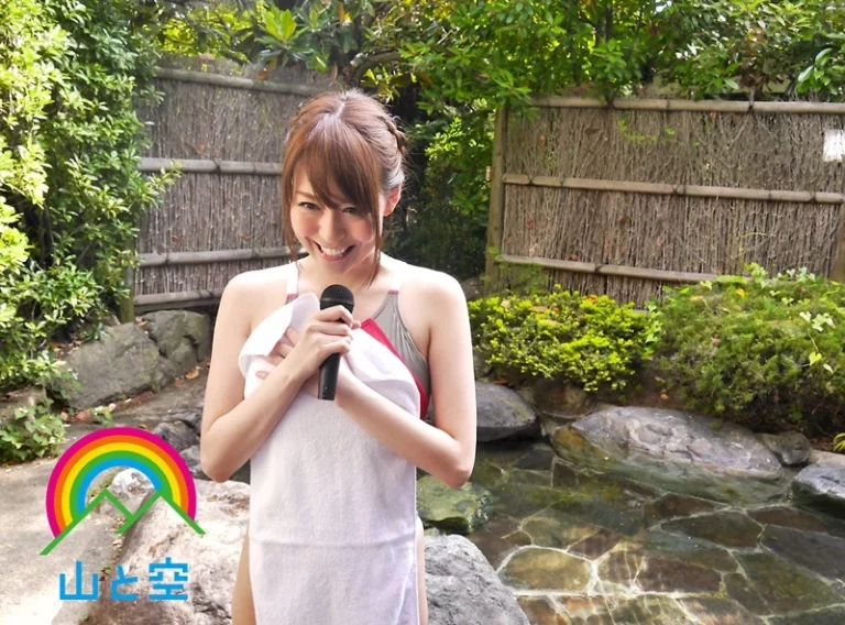 SORA-081 新人女子アナ初めての野外ロケ 朝桐光 Occupation 巨乳 Big Tits 職業 Legs (Fetish) パイズリ 野外露出 Outdoor Exposure Fucking 美脚 Swimsuit