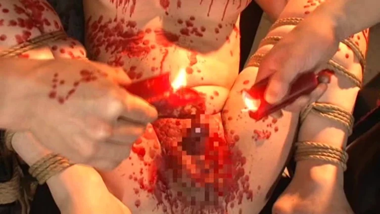 XRW-026 初緊縛で吊るされた巨根ニューハーフ ゆきのあかり SM レアル