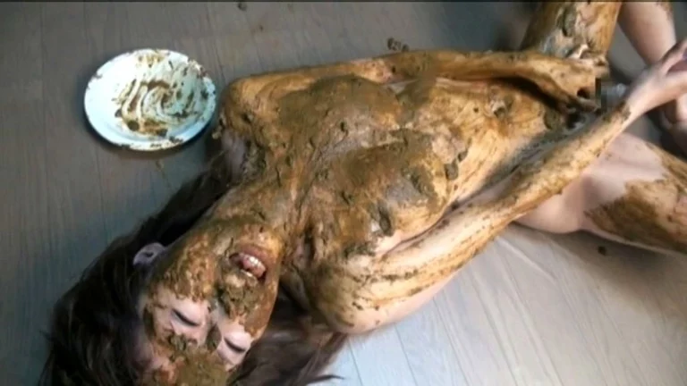 MASD-018 スカトロ黄金伝説 豊田薫 脱糞 Scat Golden Showers