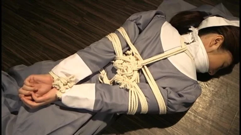 CMV-069 囚われの聖肛女 くいこみ拷問牢 浣腸蟻地獄 小口田桂子 Scat Enema 陵辱 露出 Defecation