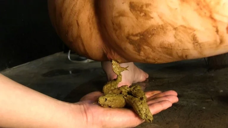 VRXS-068 糞接吻 120分 食糞 深海 Defecation Scat