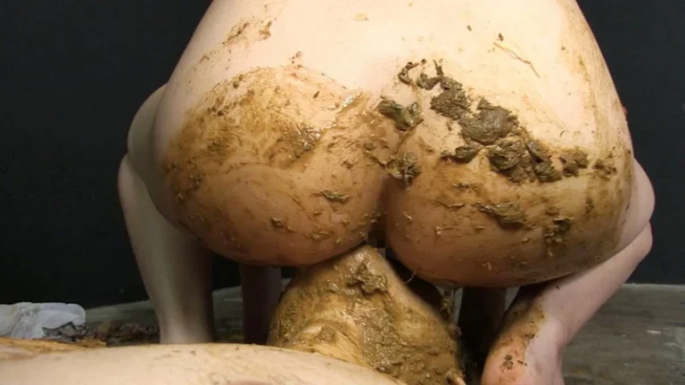 VRXS-133 顔騎糞 スカトロ Scat V＆Rプランニング Facesitting 竹下なつみ 脱糞