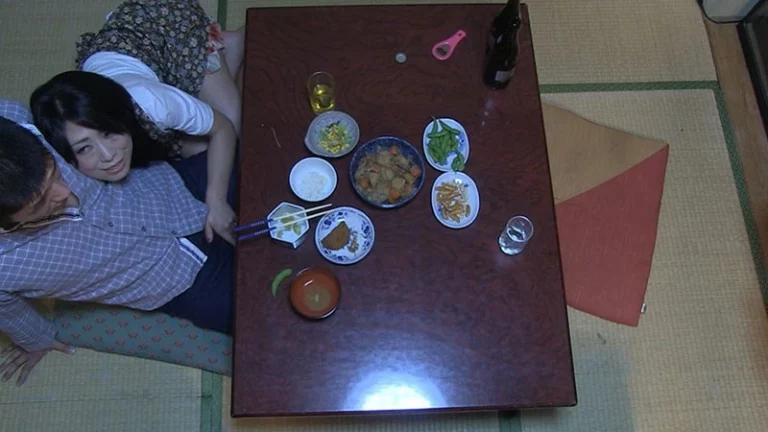 VRXS-139 近親相姦スカトロドラマ 背徳の親子糞 お母さんのお尻の穴の臭いを嗅いで… 脱糞 Mother Facesitting Slut 熟女 Aoyama Ai Aoyama Masaki Iwashita Chie