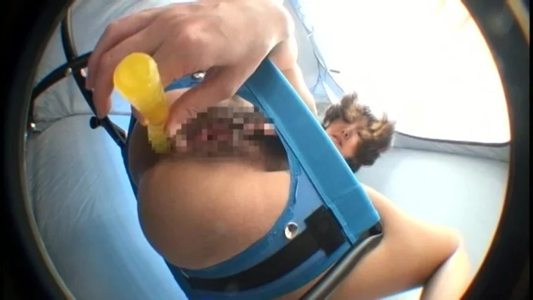 ODV-338 臭い・音モレ 要注意 路上臨時仮設トイレット Scat