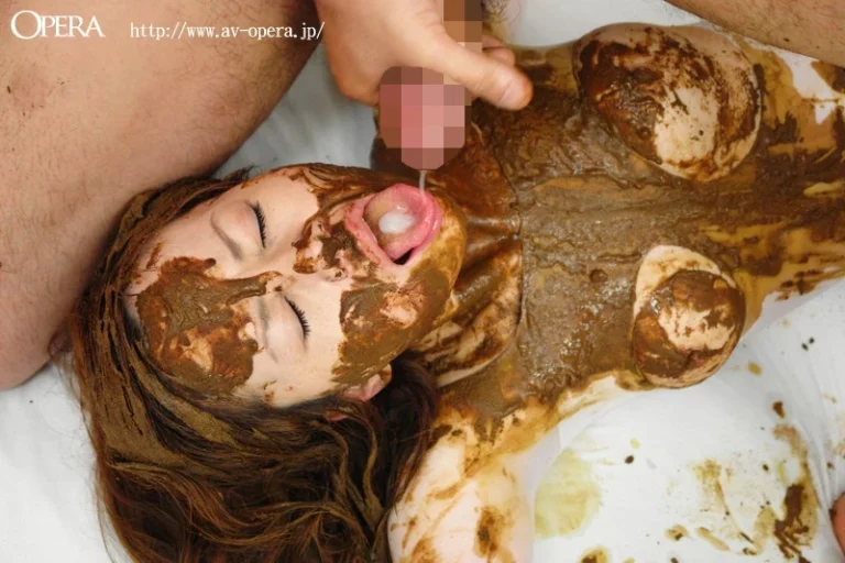 OPBD-053 初脱糞ハメスカ過糞症 外資系生保OLは帰国子女リミテッドエディション 乱交 スカトロ OL・秘書 3P Scat