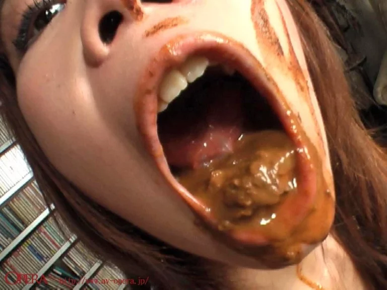 OPBD-061 極めつきド変態 美術大生クソまみれ2穴中出しSM リミテッドエディション アナル Rape Piss Drinking 放尿 スカトロ Defecation Cum Sakura Aragaki