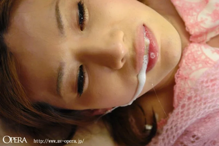 OPUD-077 早○田大学卒業シーメール 望月ちはや（シーメール） 敏感クリチンポ激射精 しのP 5OPU Mochiduki Chihaya