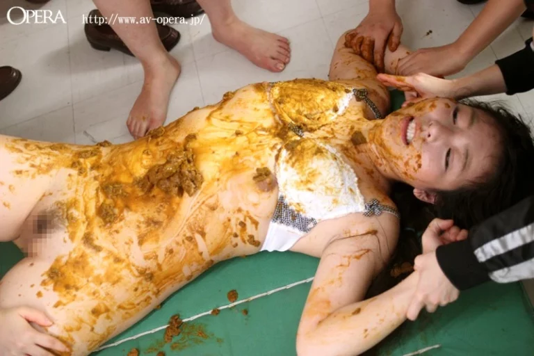 OPUD-143 まじスカ学園 スカトロ女番長 激グソ大乱交 制服 小嶋千晴 Saya Takazawa その他女子校生 Eri Makino Enema SM Yuria Seto 瀬戸友里亜 Scat その他アナル