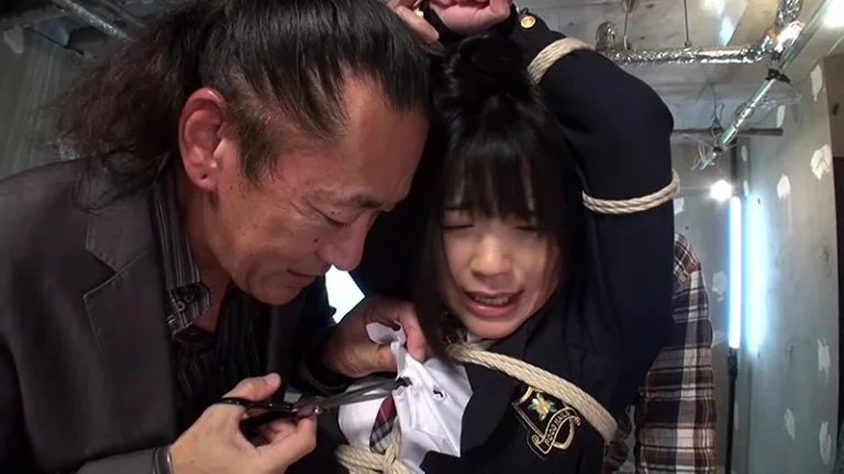 IENE-507 異常監禁 南梨央奈 監禁・拘束 Uniform 3P 女子校生 Riona Minami 潮吹き