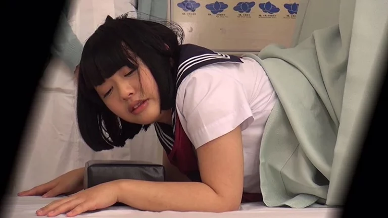 DVDES-883 幼い身体の小さなアナルが検診という名の凌辱システムで強制貫通 … ロリ系 Costume 医療系 制服