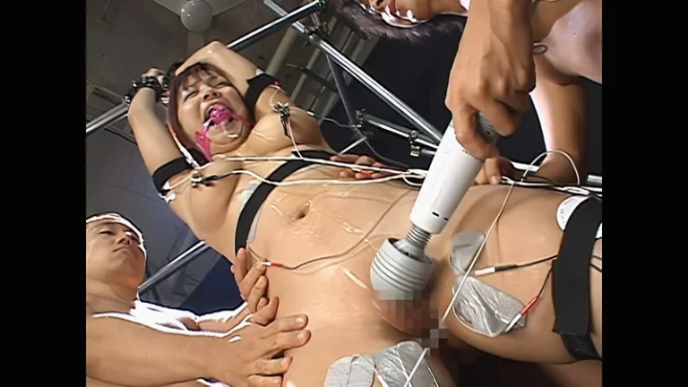 RCT-086 小坂めぐる電撃引退作品 電流アクメ 勃起クリトリス電極責め 女優 Planning 潮吹き おっぱい Acme 企画