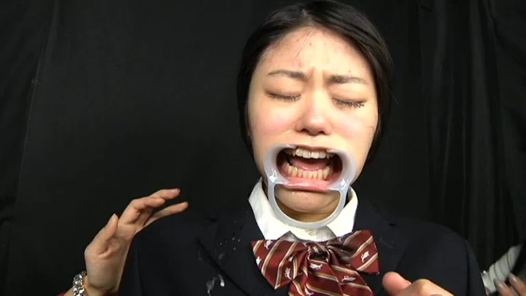 KYOU-002 変態的レズ2 武藤つぐみ 天野小雪 冬瀬ゆら 同性愛 放尿 Koyuki Amano Fist レズ狂四郎の部屋／妄想族