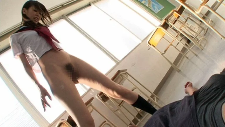 DMOW-001 小便楽園 小桜沙樹 愛内梨花 Golden Showers 雨宮琴音 放尿 Yuri Konishi Saki Kozakura 制服