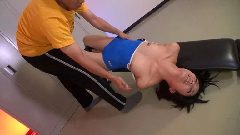 DOKS-323 拘束くすぐり失禁アクメ 2 School Girls 足裏（フェチ） レオタード 115分 有本紗世 Karen Natsumi Airi Hayasaka Tickling その他フェチ