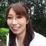 MLP-003 Saeki Yumika チ〇ポに飢えた人妻 Cum Shaved 中出し タイツ Jueru