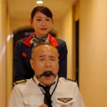 DLDSS-543 Mitsuha Chiharu 飛べないCAは‘ただ’のオスブタを飼っていますー。～フライト欠航日のクズ機長‘教育‘日誌～ Humiliation