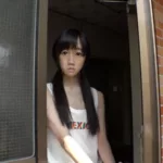 KTKL-034 Hanasaki Hana 北関東のド田舎でお爺ちゃんと暮らす陥没乳首の超貧乳少女さくらチャンの自宅にて。※生活保護受けてます。 炉利 A～Bカップ